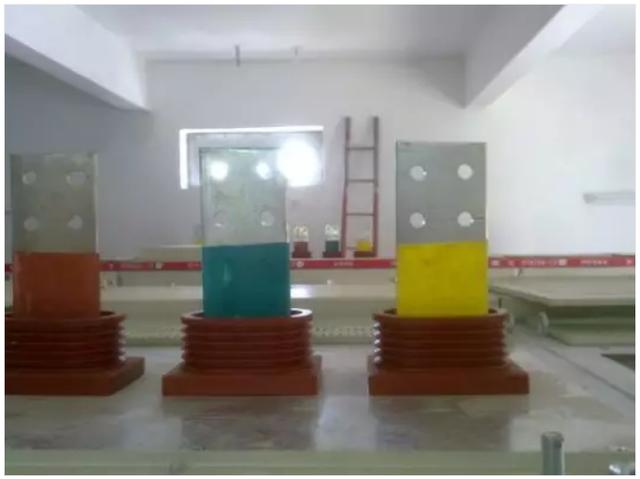 高壓開關柜安裝過程及注意事項詳細說明,有插圖,非常實用!