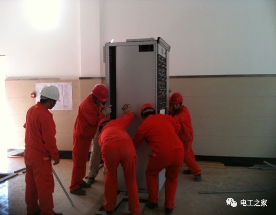 一條完成開關柜安裝，電纜橋架施工，電纜敷設及布線施工，照明配電箱施工