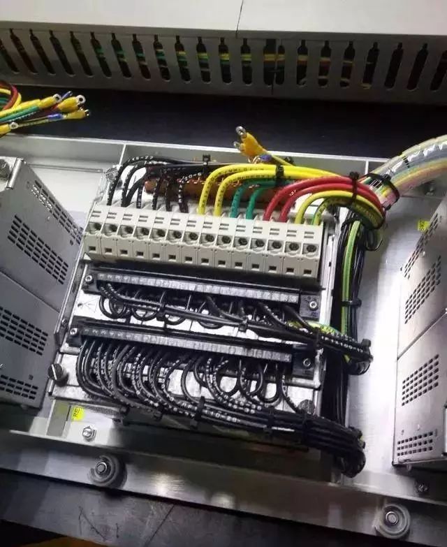 配電箱內部結構詳細分析,誰看誰懂,學不求人!